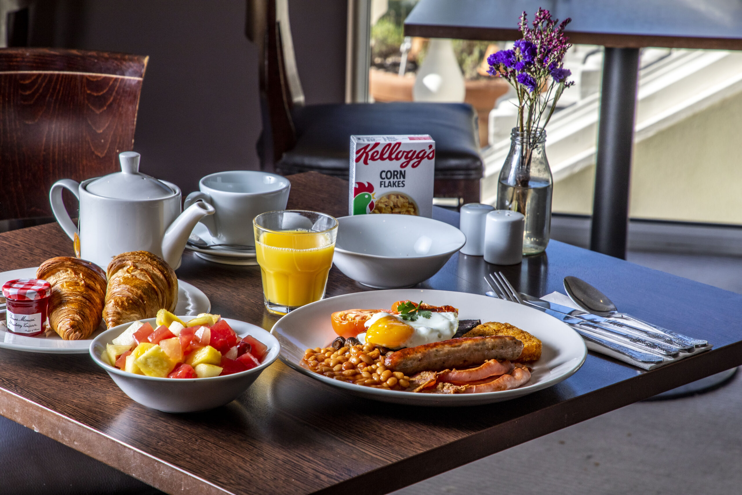 Mercure Chester Breakfast (2)